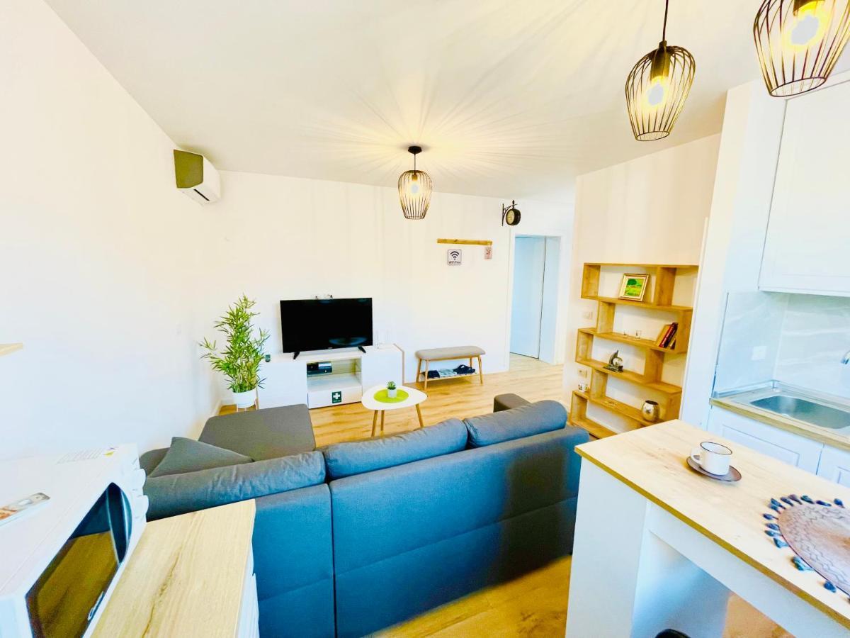 Central Apartment 2, Tiranë Ngoại thất bức ảnh