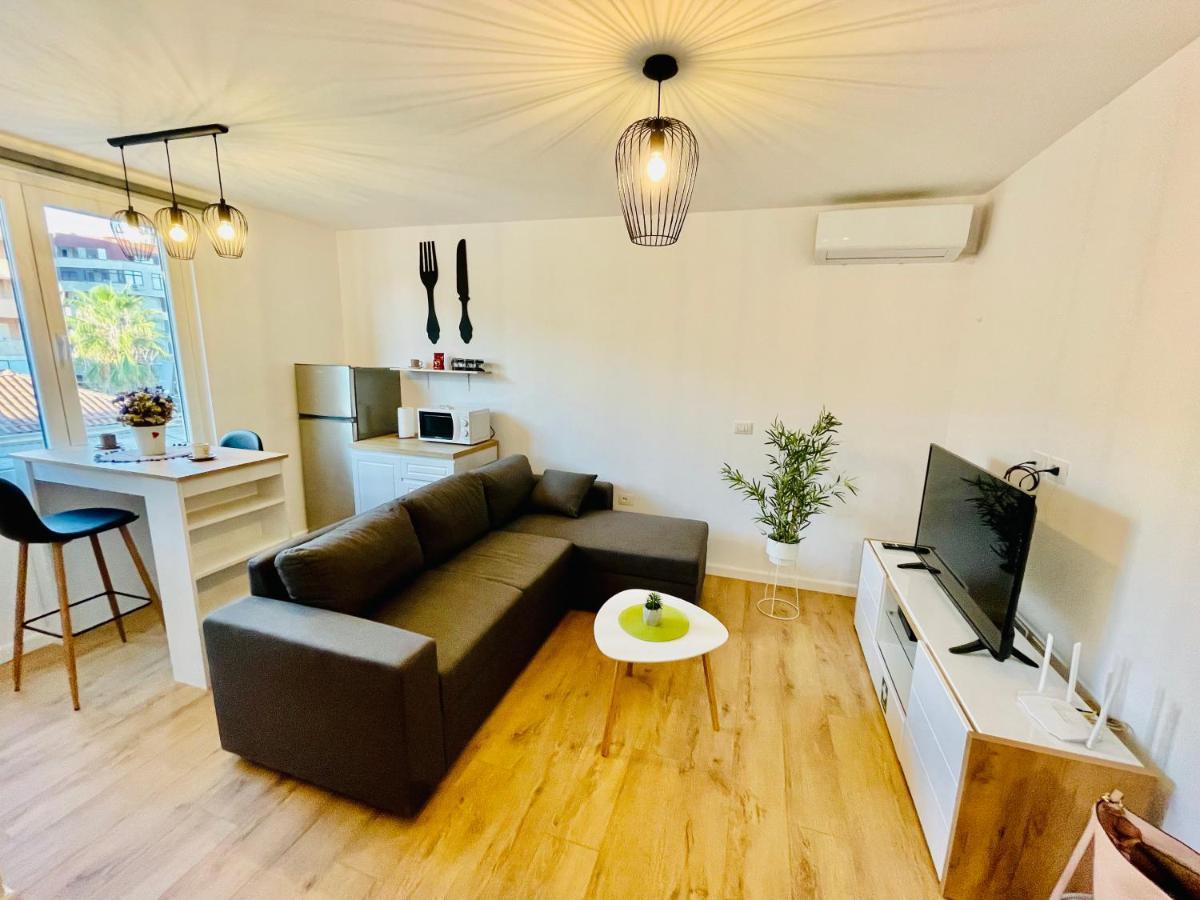 Central Apartment 2, Tiranë Ngoại thất bức ảnh