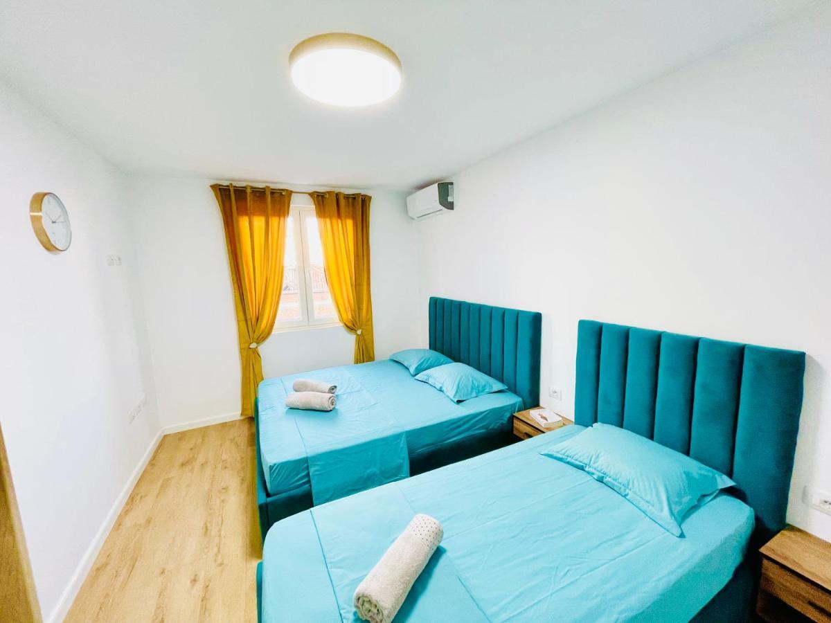 Central Apartment 2, Tiranë Ngoại thất bức ảnh