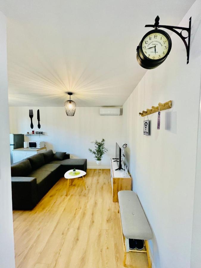 Central Apartment 2, Tiranë Ngoại thất bức ảnh