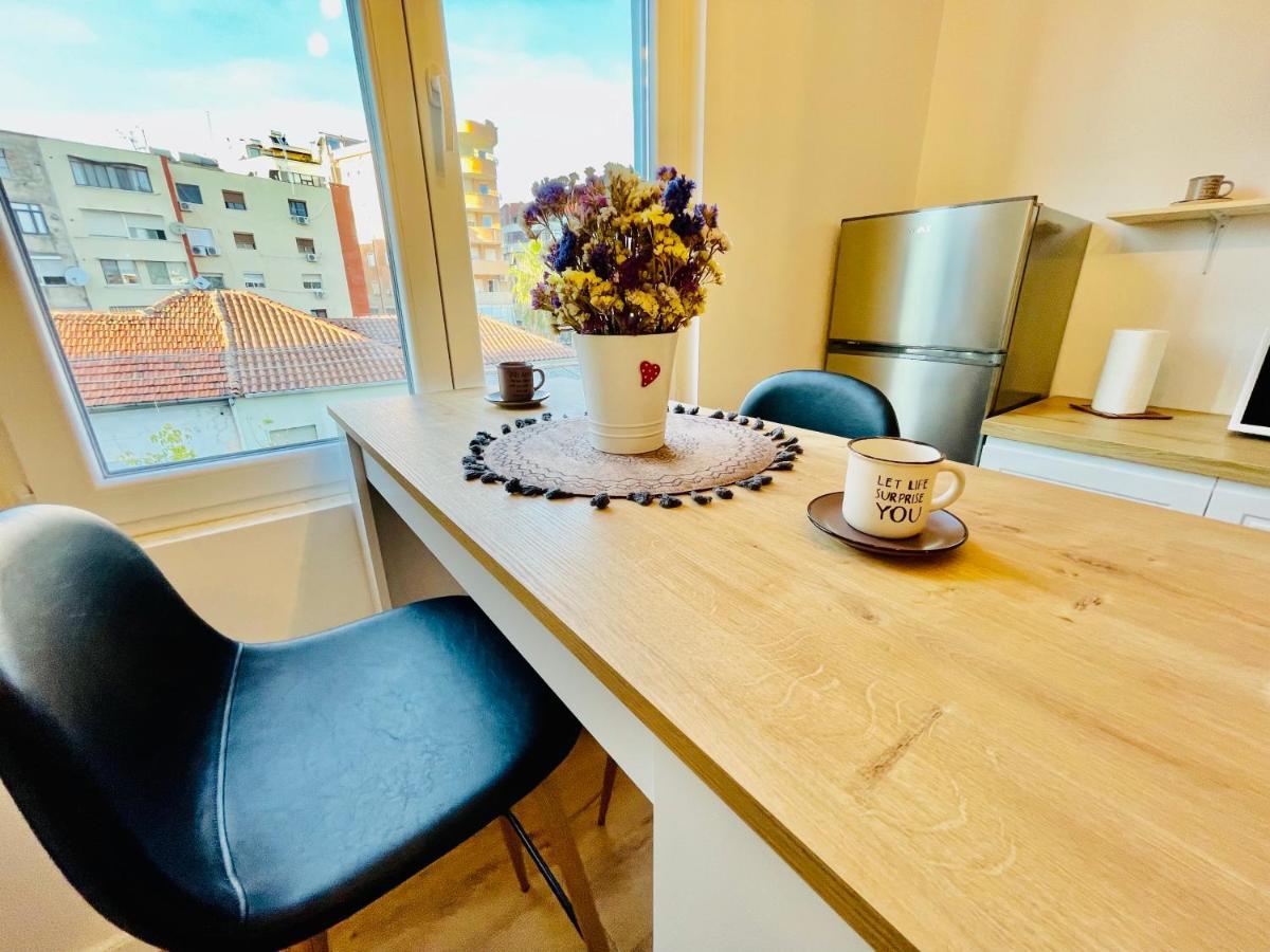 Central Apartment 2, Tiranë Ngoại thất bức ảnh