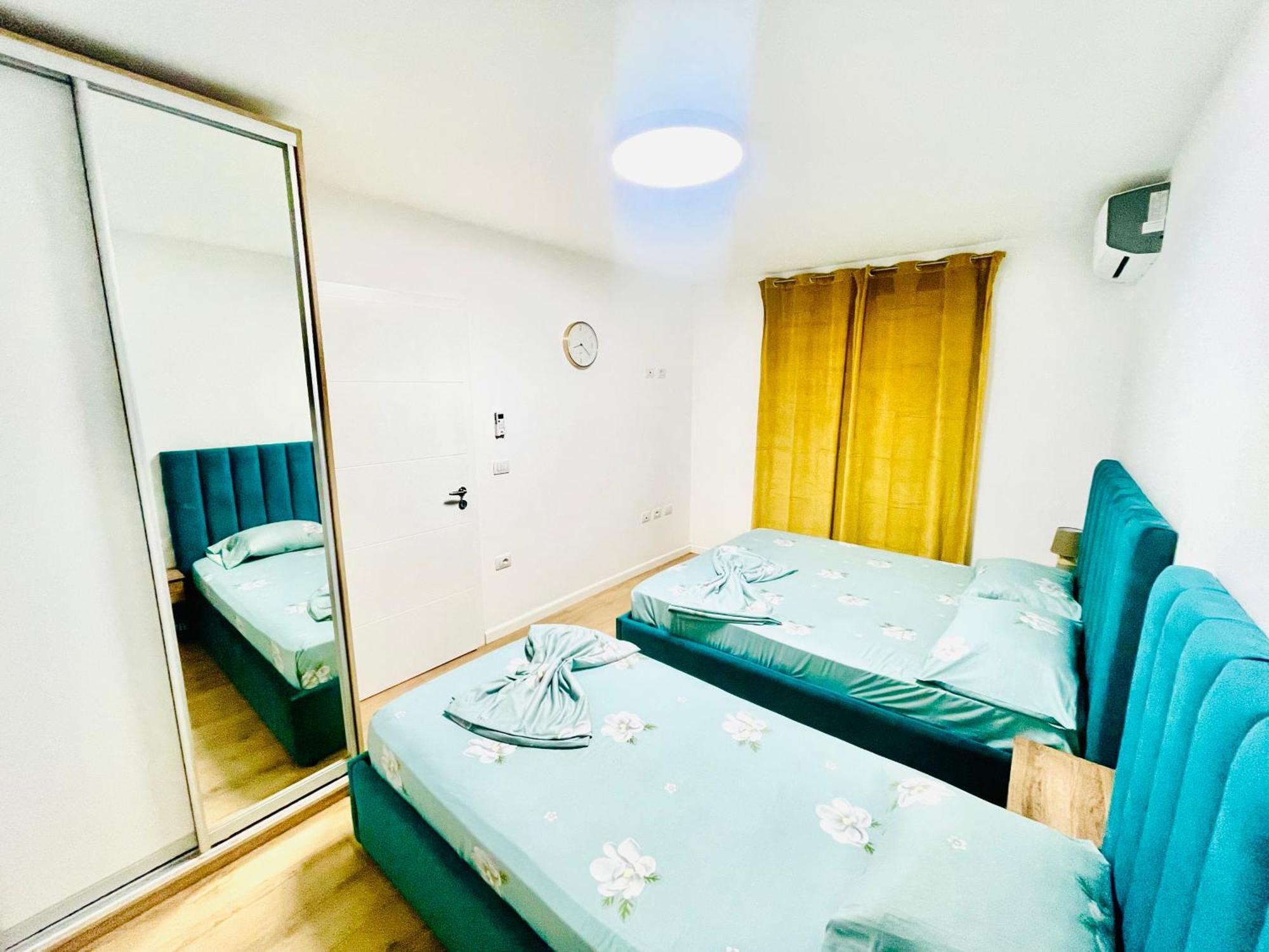 Central Apartment 2, Tiranë Ngoại thất bức ảnh